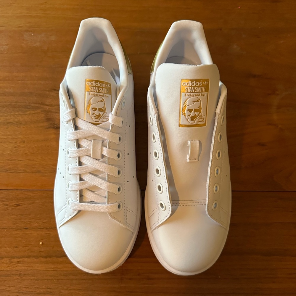 NWOB - White/Gold ADIDAS Primegreen Stan Smith Sneakers - Women’s 6.5